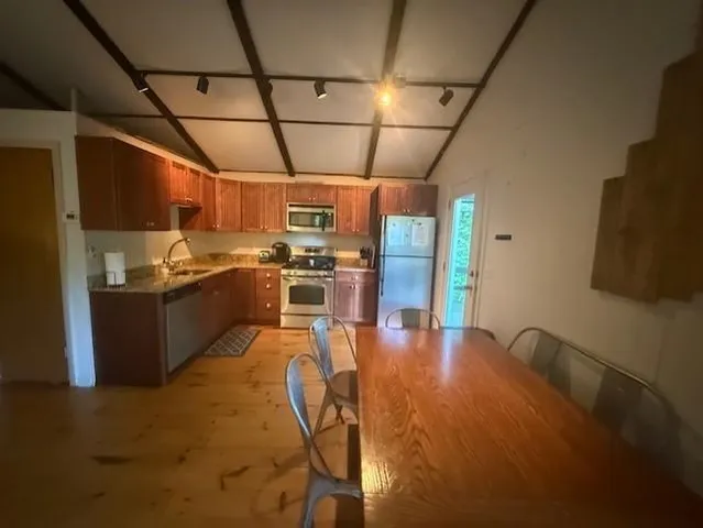 $2,200 | 6 High Ridge Road, Newbury, NH 03255