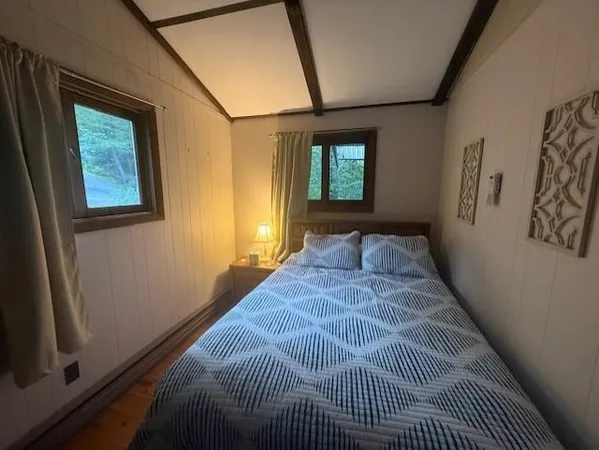$2,200 | 6 High Ridge Road, Newbury, NH 03255