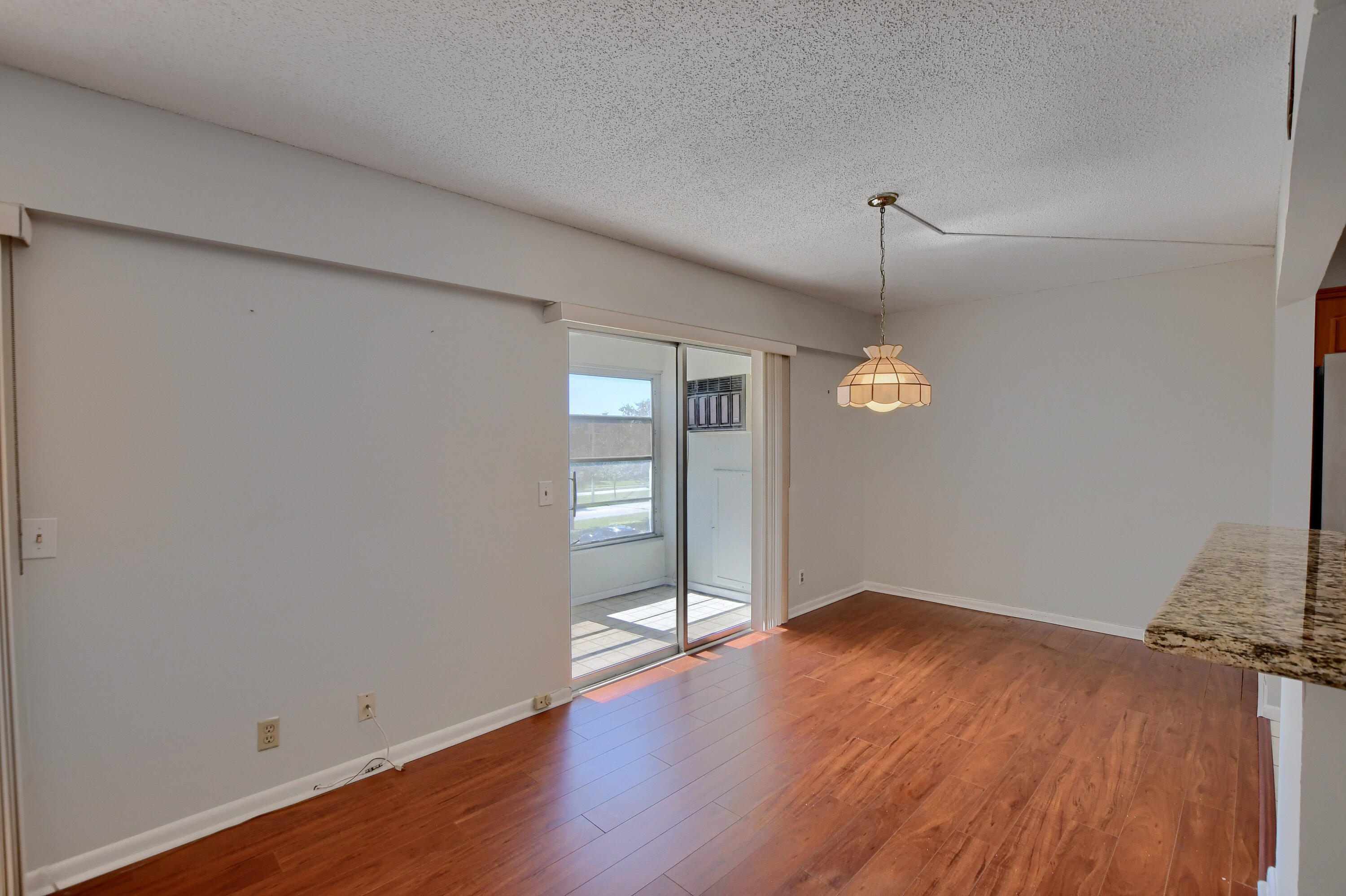 77 Mansfield B Boca Raton, FL 33434 - Photo 16 of 23 EBF_4190-HDR(5)