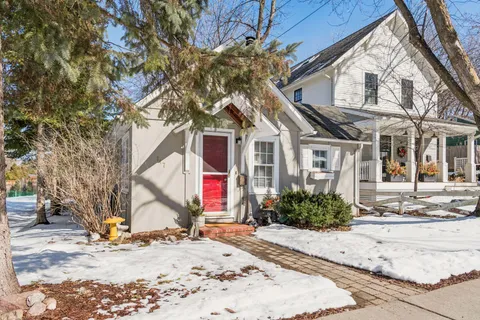 $649,900 | 147 1st Street, Excelsior, MN 55331