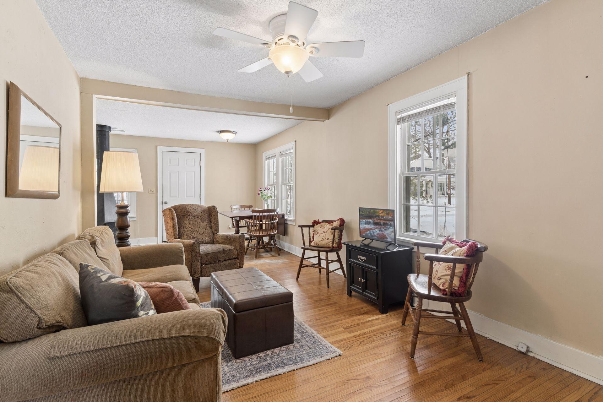 147 1st Street Excelsior, MN 55331 - Photo 11 of 34