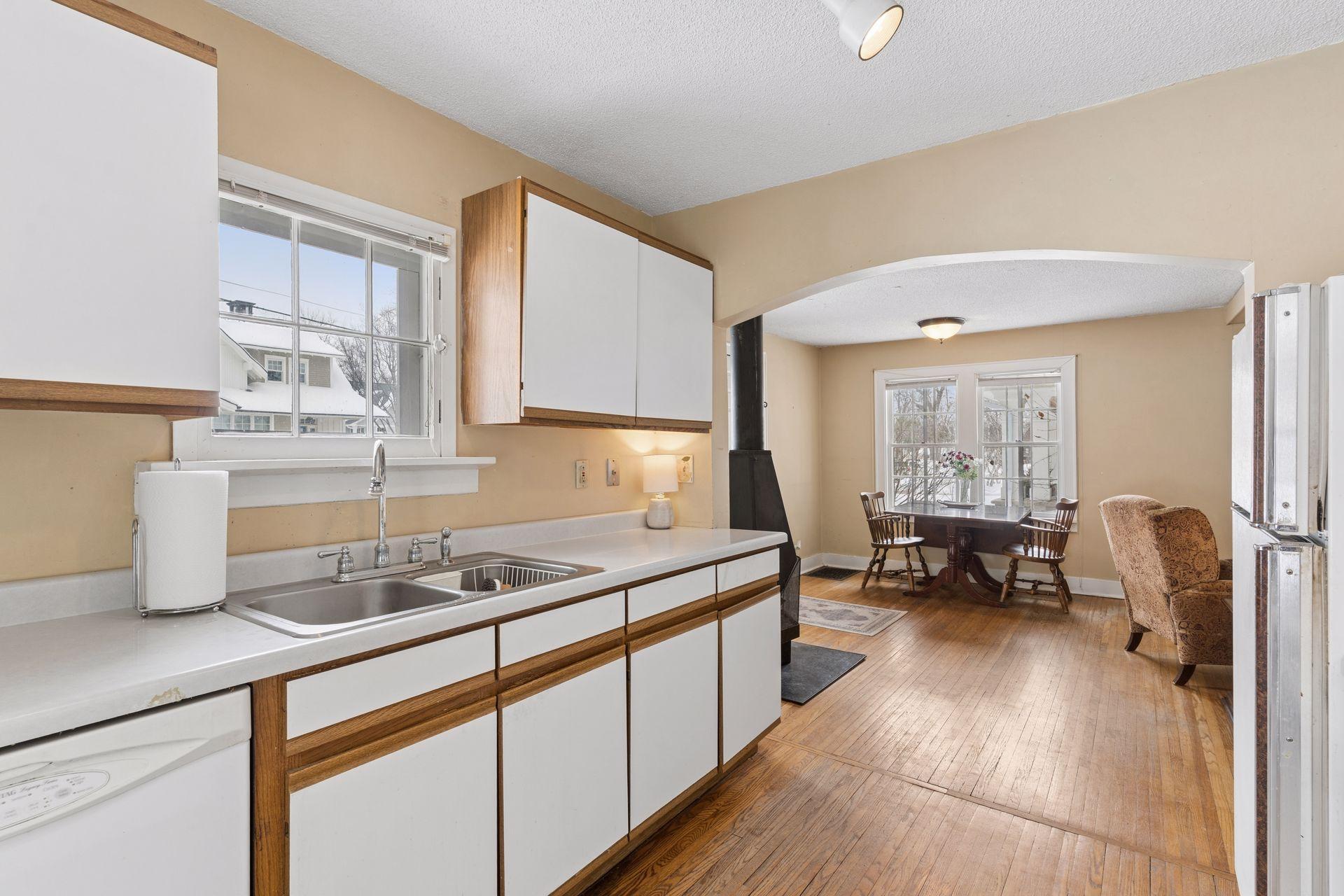 147 1st Street Excelsior, MN 55331 - Photo 5 of 34