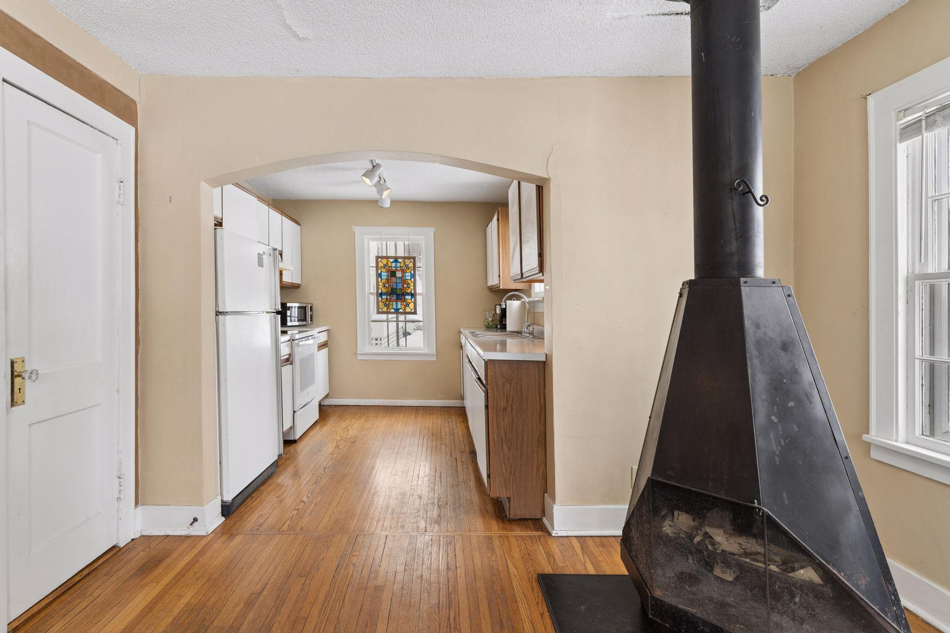 147 1st Street Excelsior, MN 55331 - Photo 6 of 34