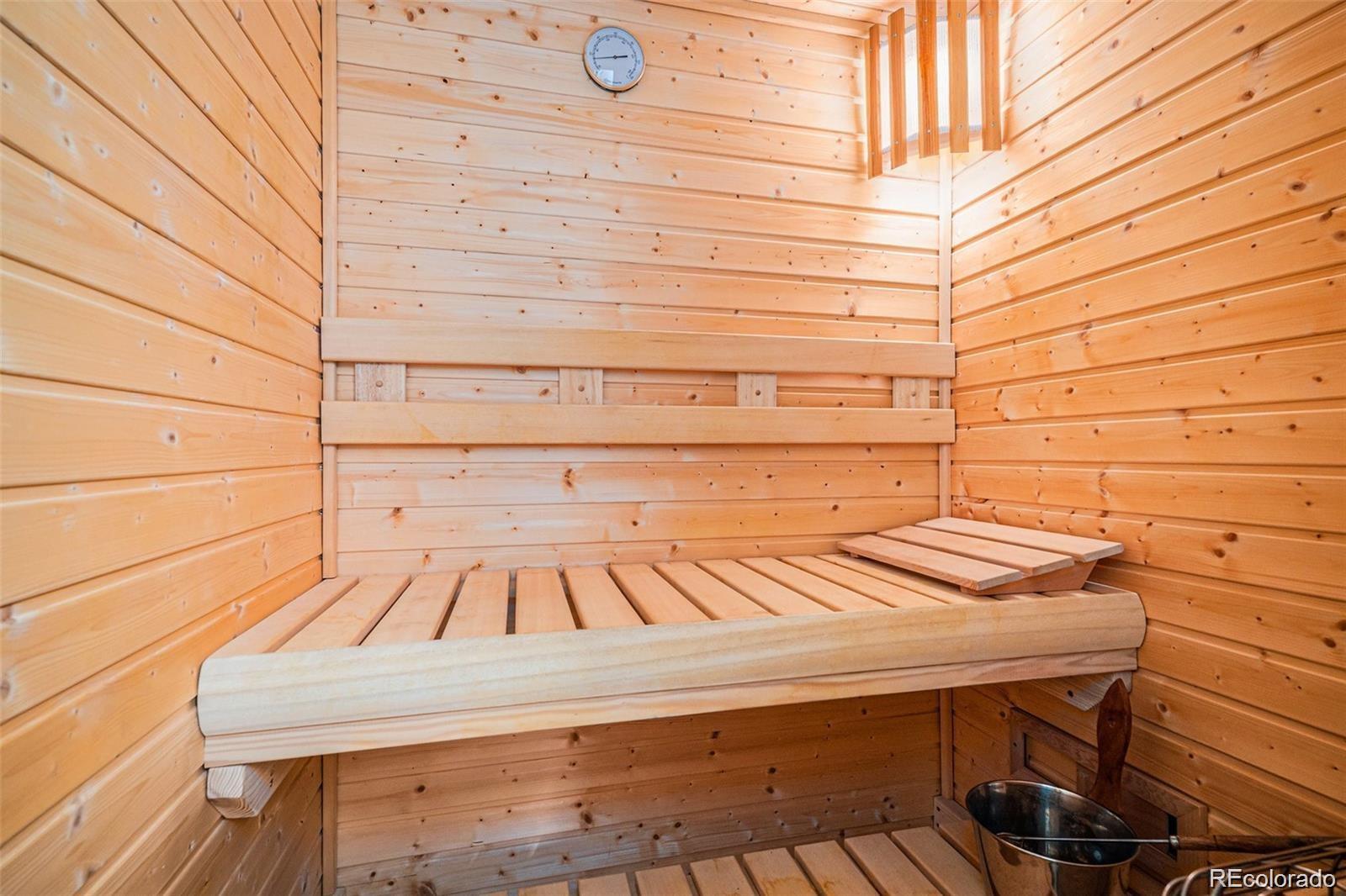 9810 Venneford Ranch Road Highlands Ranch, CO 80126 - Photo 36 of 50 a view of a roof deck