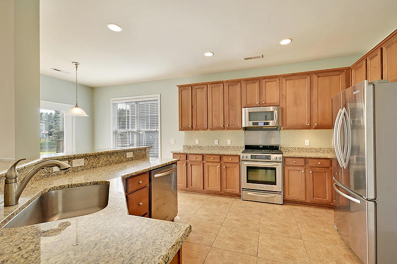 354 Decatur Drive Summerville, SC 29486 - Photo 17 of 46 DSC_0124_DSC_0127-copy