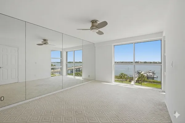 $4,000 | 3901 South Flagler Drive, Unit 503, West Palm Beach, FL 33405