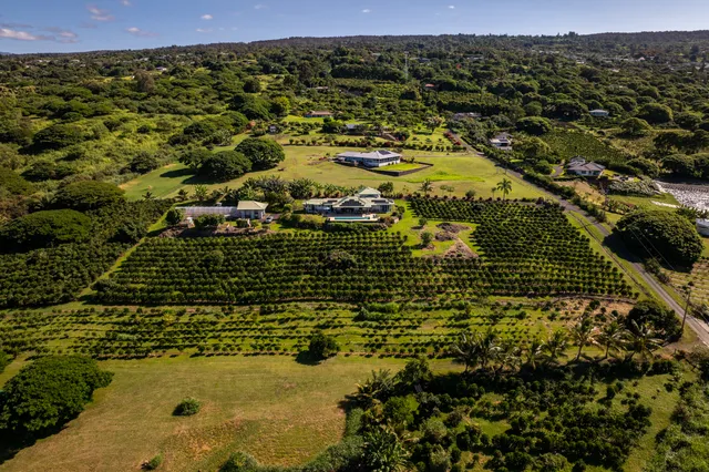 $2,950,000 | 81-853 Makahiki Lane, Captain Cook, HI 96704