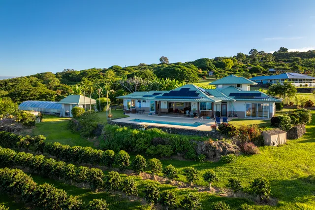 $2,950,000 | 81-853 Makahiki Lane, Captain Cook, HI 96704