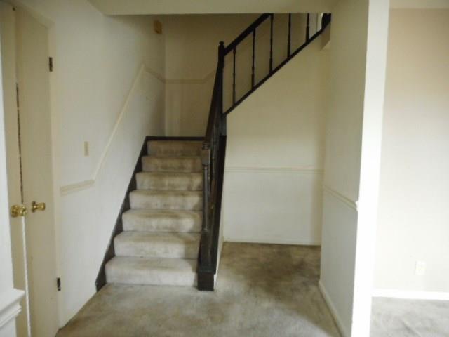 4212 Spring Valley Road Evansville, IN 47715 - Photo 3 of 25