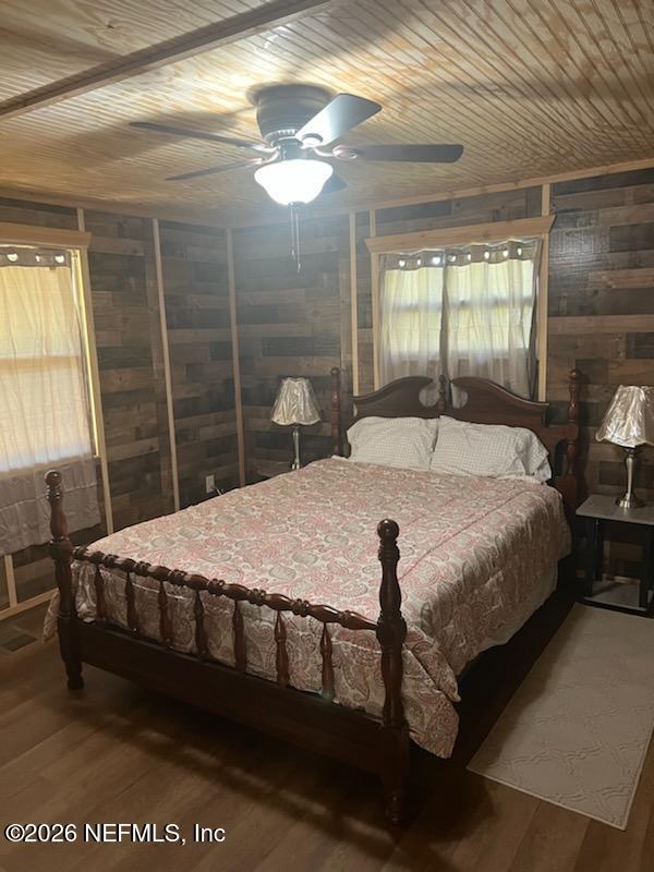 125 Willis Road Interlachen, FL 32148 - Photo 5 of 9 IMG_7079