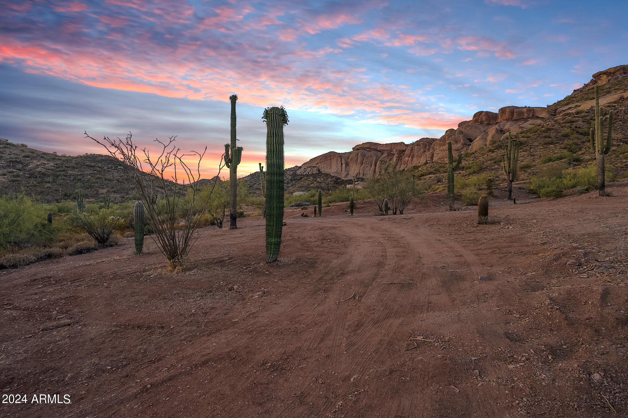 0 South Bowman Road, Unit LOT 2 Apache Junction, AZ 85119 - Photo 11 of 13 RoIvtI3Q