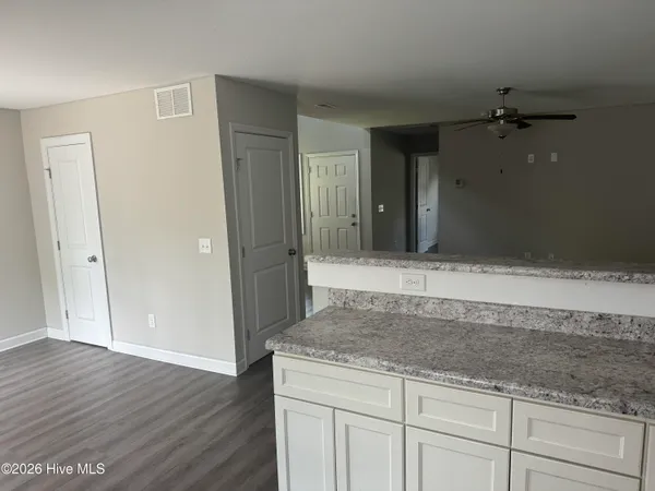 $3,000 | 218 Jordan Lane, Wilmington, NC 28403