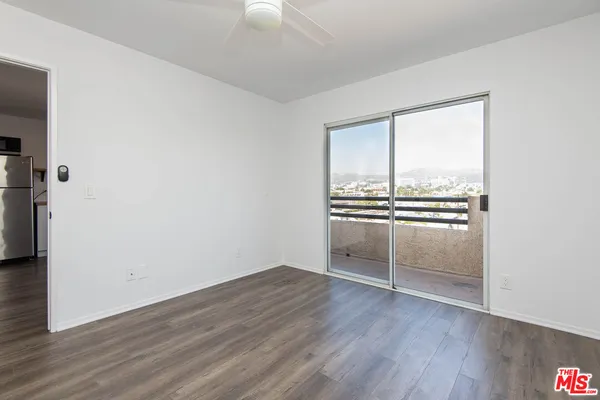 $2,350 | 3933 Marathon Street, Unit 202A, Los Angeles, CA 90029