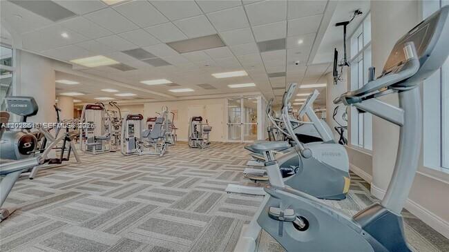 801 Brickell Key Boulevard, Unit 906 Miami, FL 33131 - Photo 22 of 29