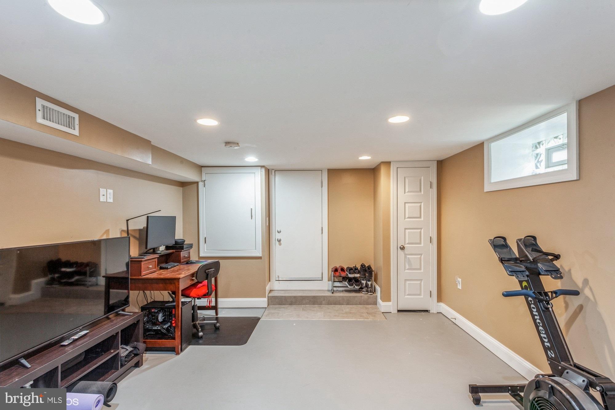 7806 Old Harford Road Baltimore, MD 21234 - Photo 28 of 36 Lower-Level