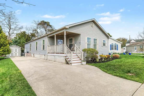 $245,000 | 8 Cessna Lane, Absecon, NJ 08201