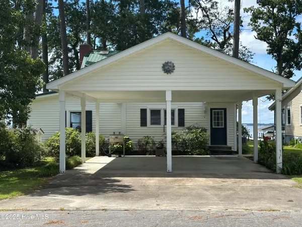 $360,000 | 645 Island View Road, Bath, NC 27808