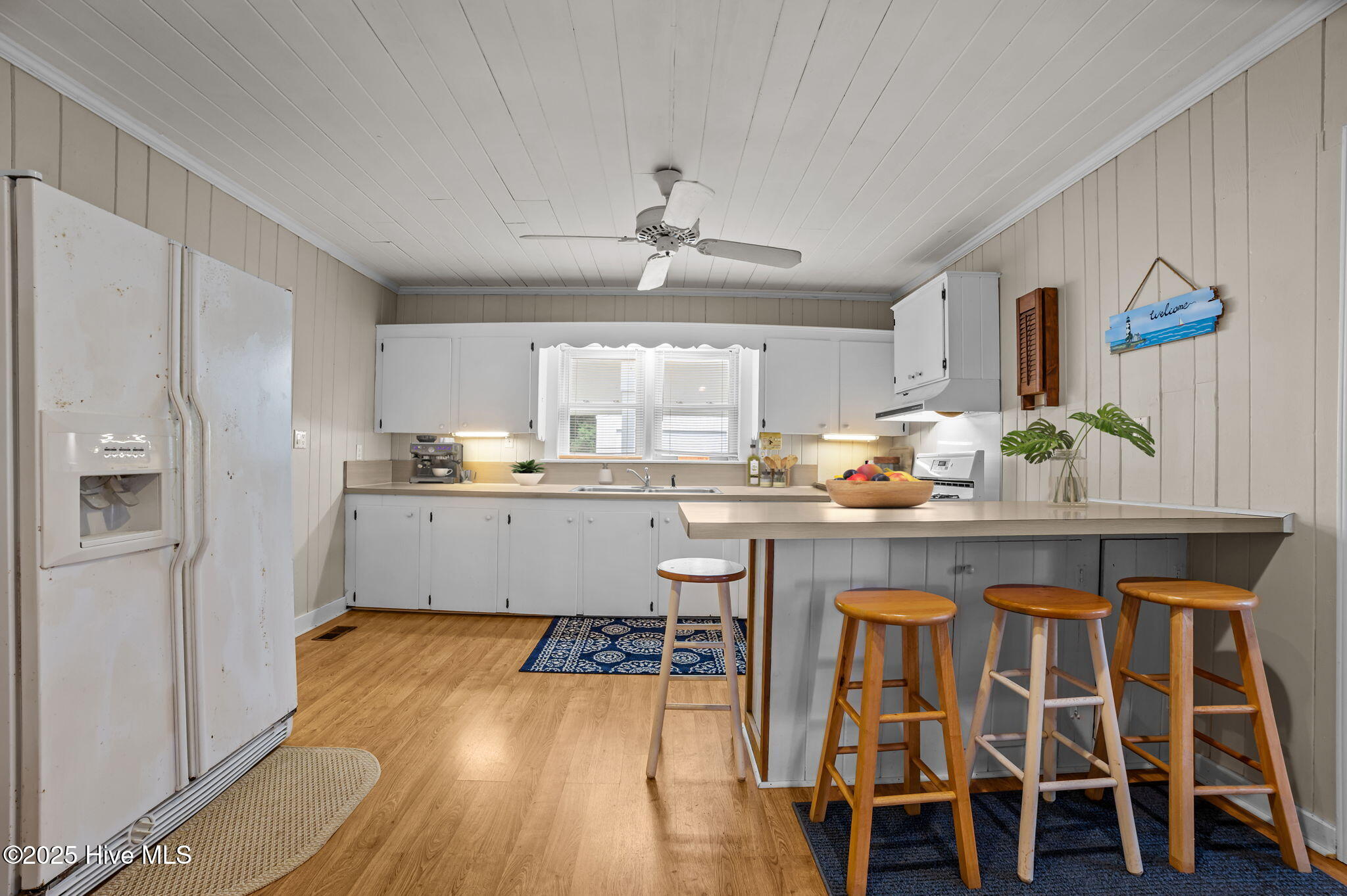 645 Island View Road Bath, NC 27808 - Photo 12 of 62 56-web-or-mls-LHV_7635_1