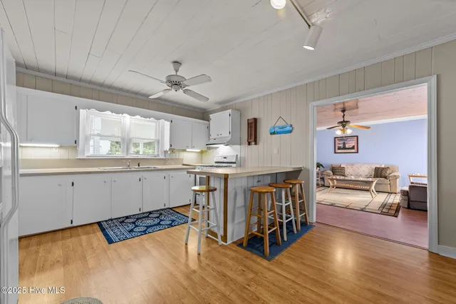 $375,000 | 645 Island View Road, Bath, NC 27808