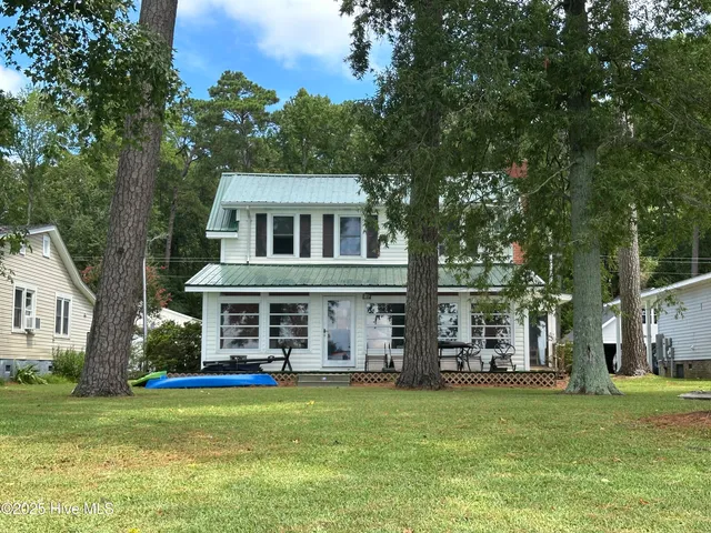 $375,000 | 645 Island View Road, Bath, NC 27808