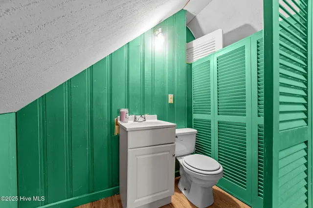 $375,000 | 645 Island View Road, Bath, NC 27808