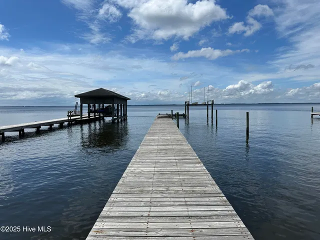 $375,000 | 645 Island View Road, Bath, NC 27808