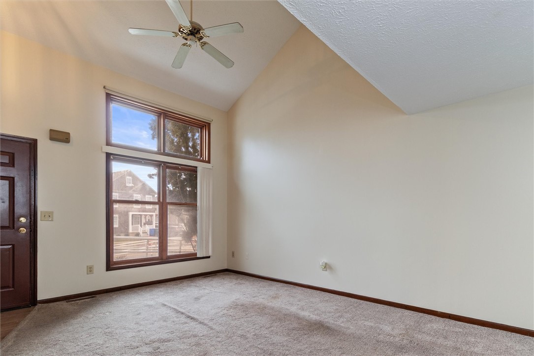 1157 Genesee Street Rochester, NY 14611 - Photo 11 of 40