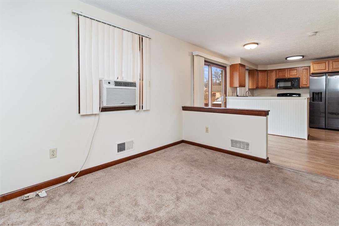 1157 Genesee Street Rochester, NY 14611 - Photo 13 of 40