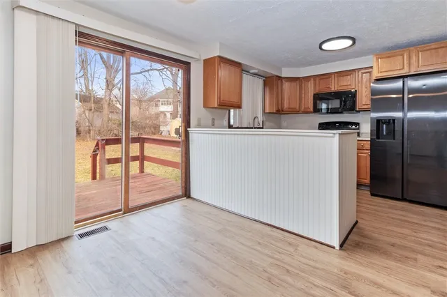 $2,000 | 1157 Genesee Street, Rochester, NY 14611