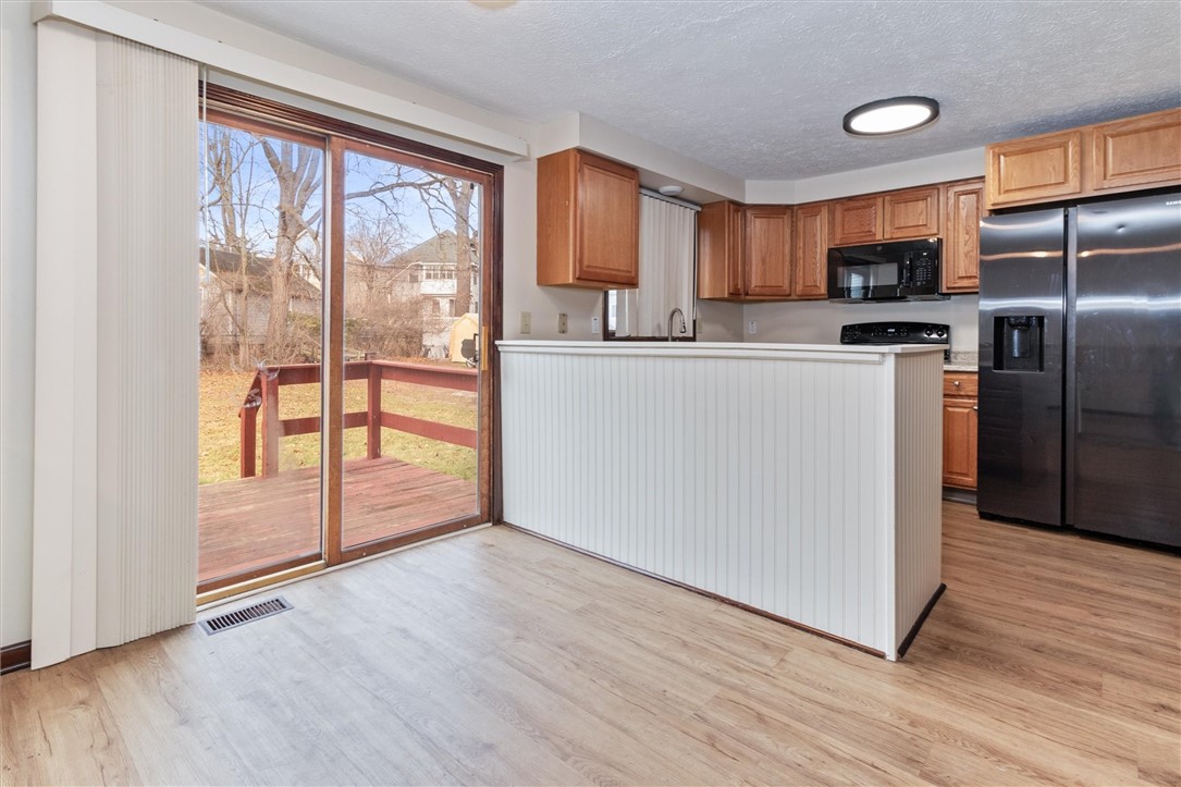 1157 Genesee Street Rochester, NY 14611 - Photo 16 of 40