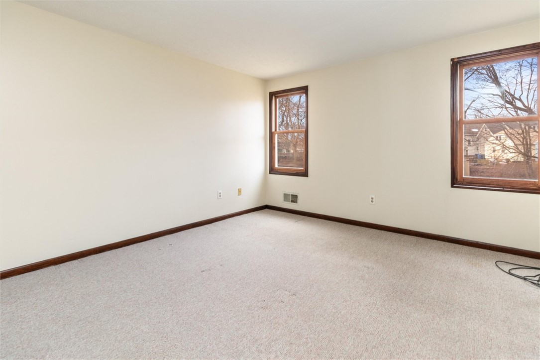 1157 Genesee Street Rochester, NY 14611 - Photo 26 of 40