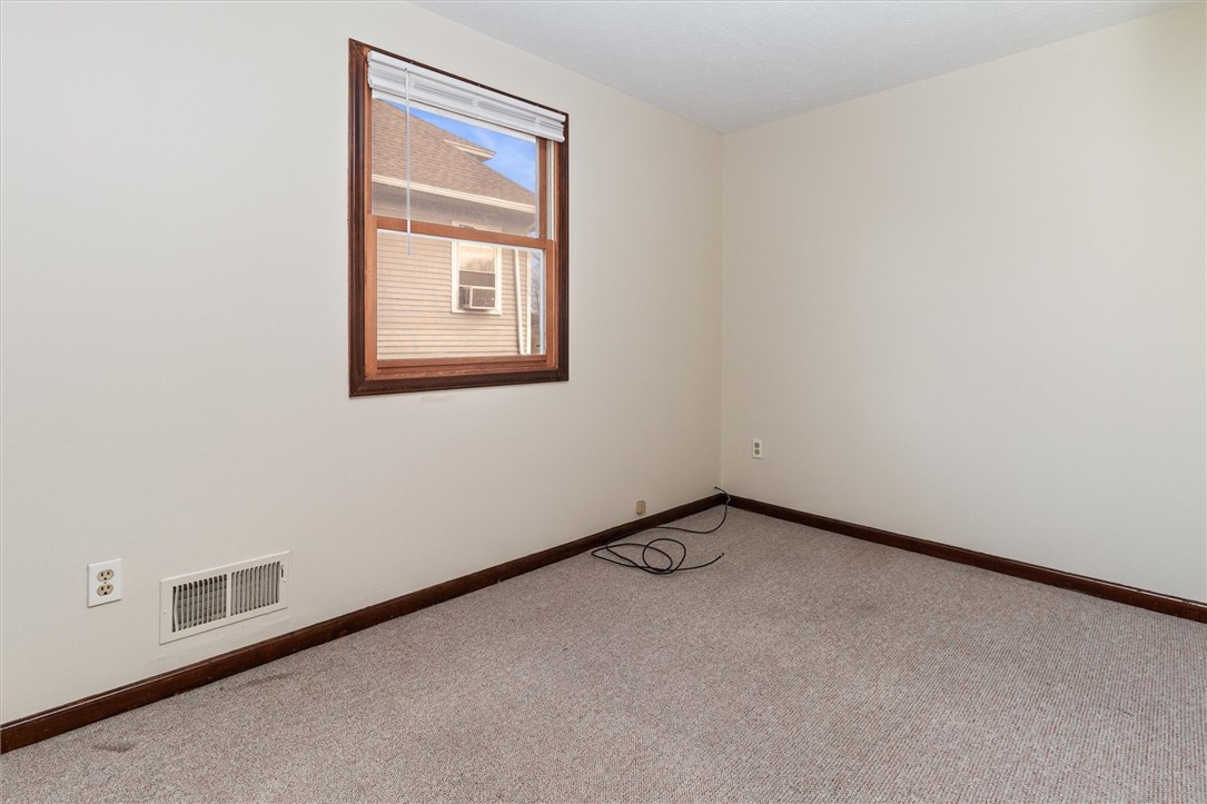 1157 Genesee Street Rochester, NY 14611 - Photo 30 of 40