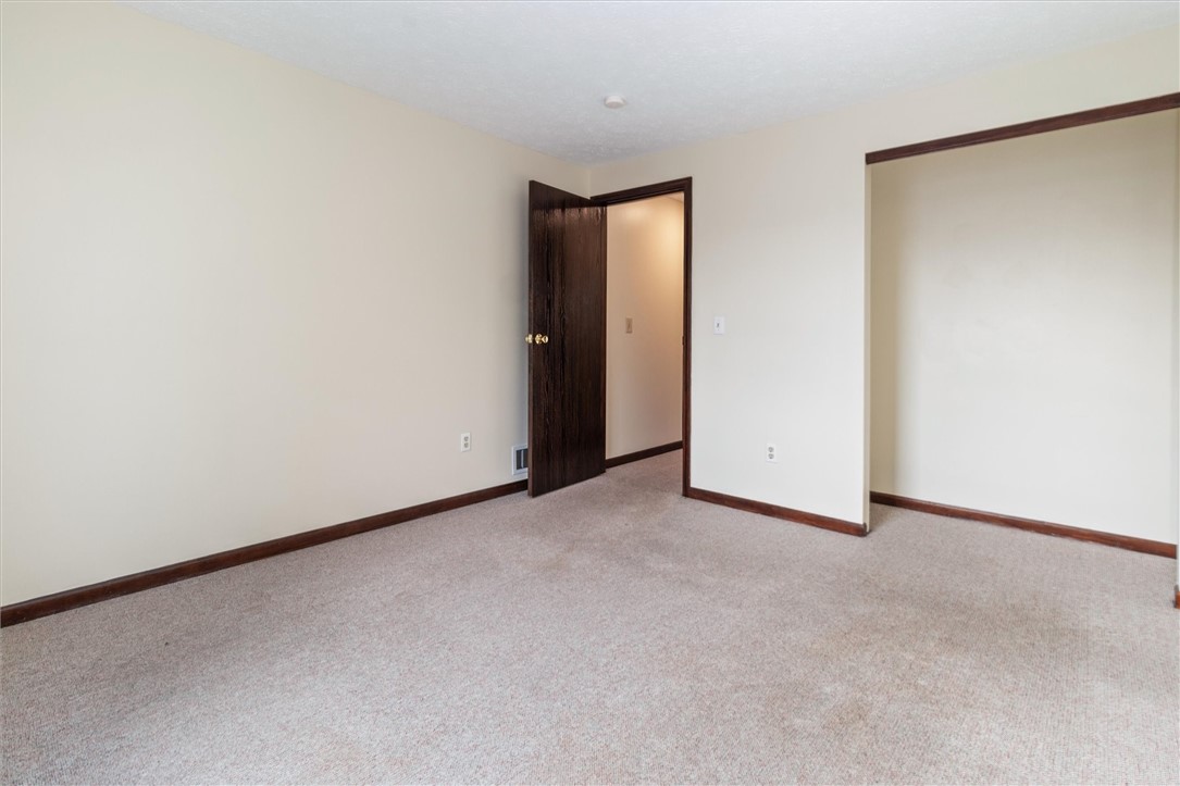 1157 Genesee Street Rochester, NY 14611 - Photo 36 of 40