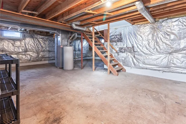 $2,000 | 1157 Genesee Street, Rochester, NY 14611