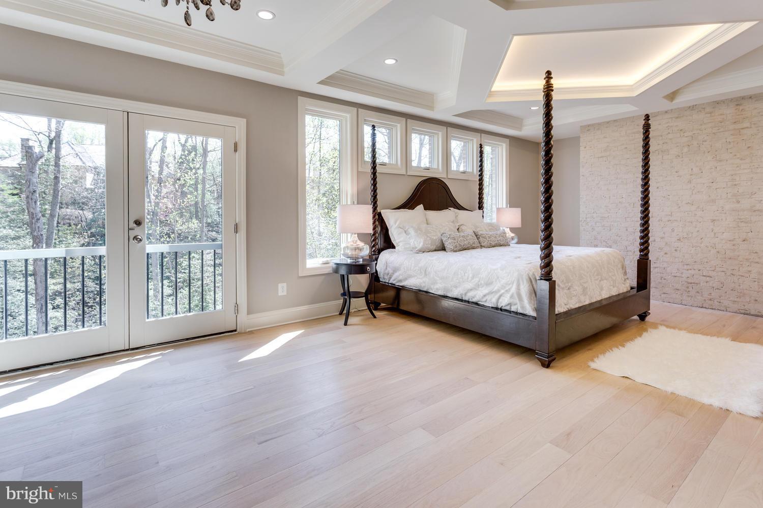 8602 Dixie Place McLean, VA 22102 - Photo 16 of 28 Bedroom (Master)