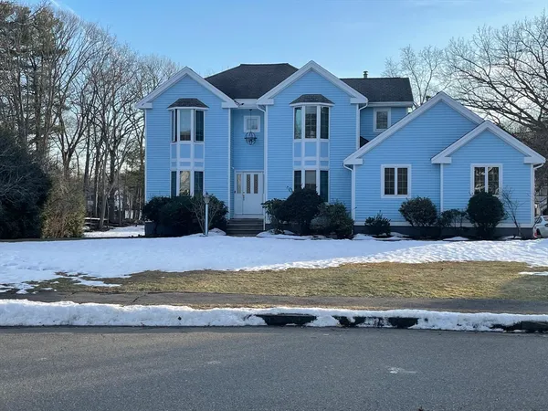 $1,499,999 | 12 Heritage Lane, Saugus, MA 01906