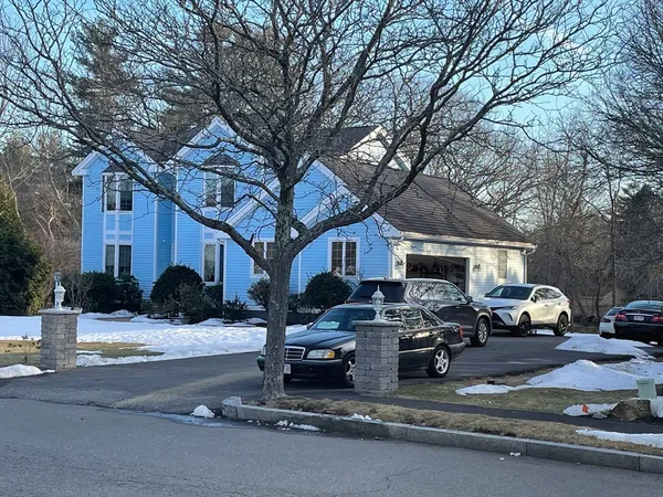 $1,449,999 | 12 Heritage Lane, Saugus, MA 01906