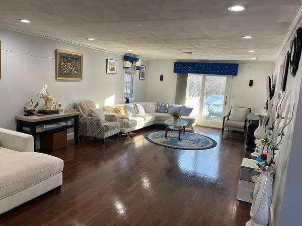 $1,449,999 | 12 Heritage Lane, Saugus, MA 01906