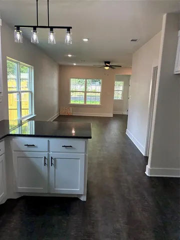 $227,400 | 410 North Houston Avenue, Denison, TX 75021