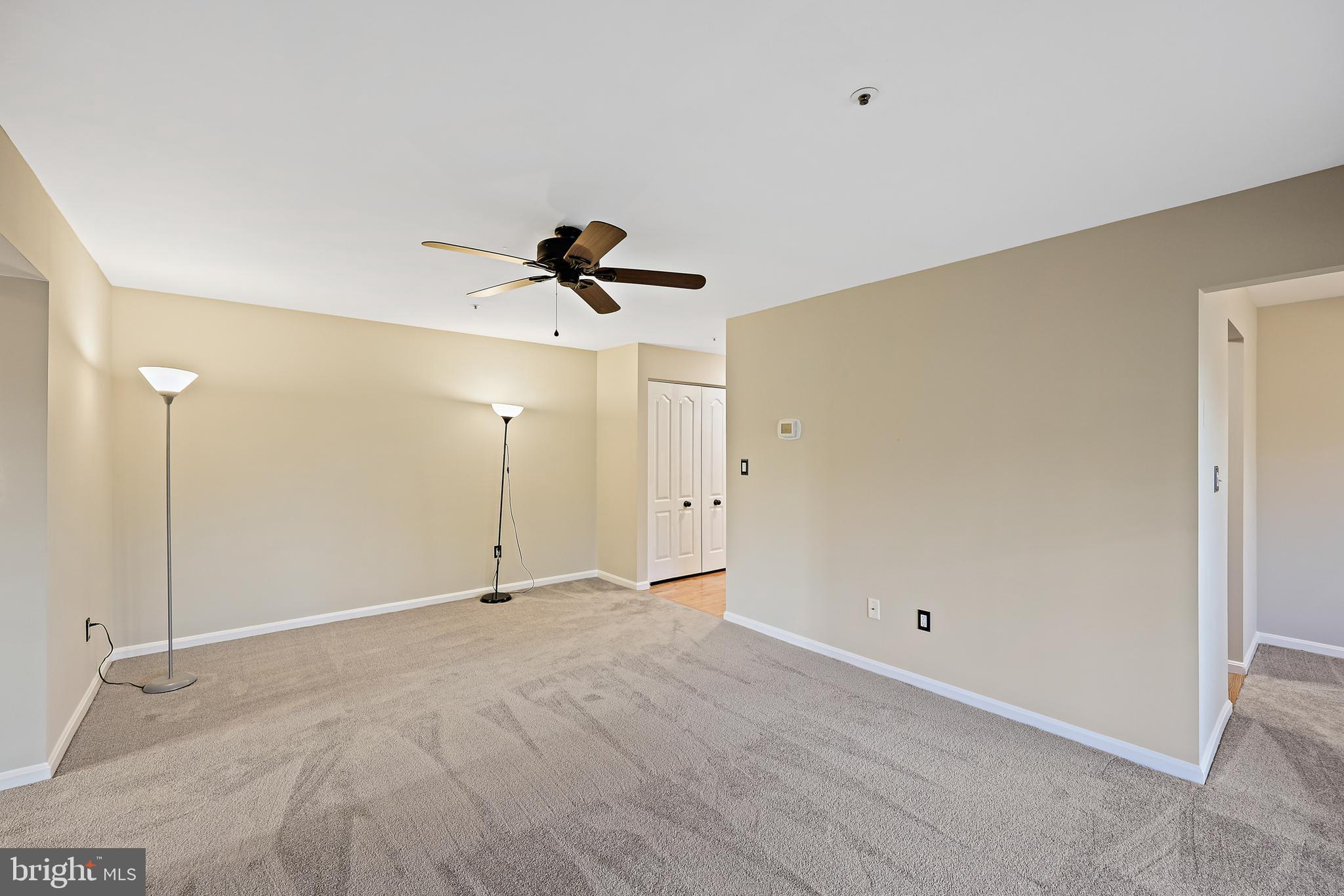 8358 Montgomery Run Road, Unit G Ellicott City, MD 21043 - Photo 15 of 38 Living room