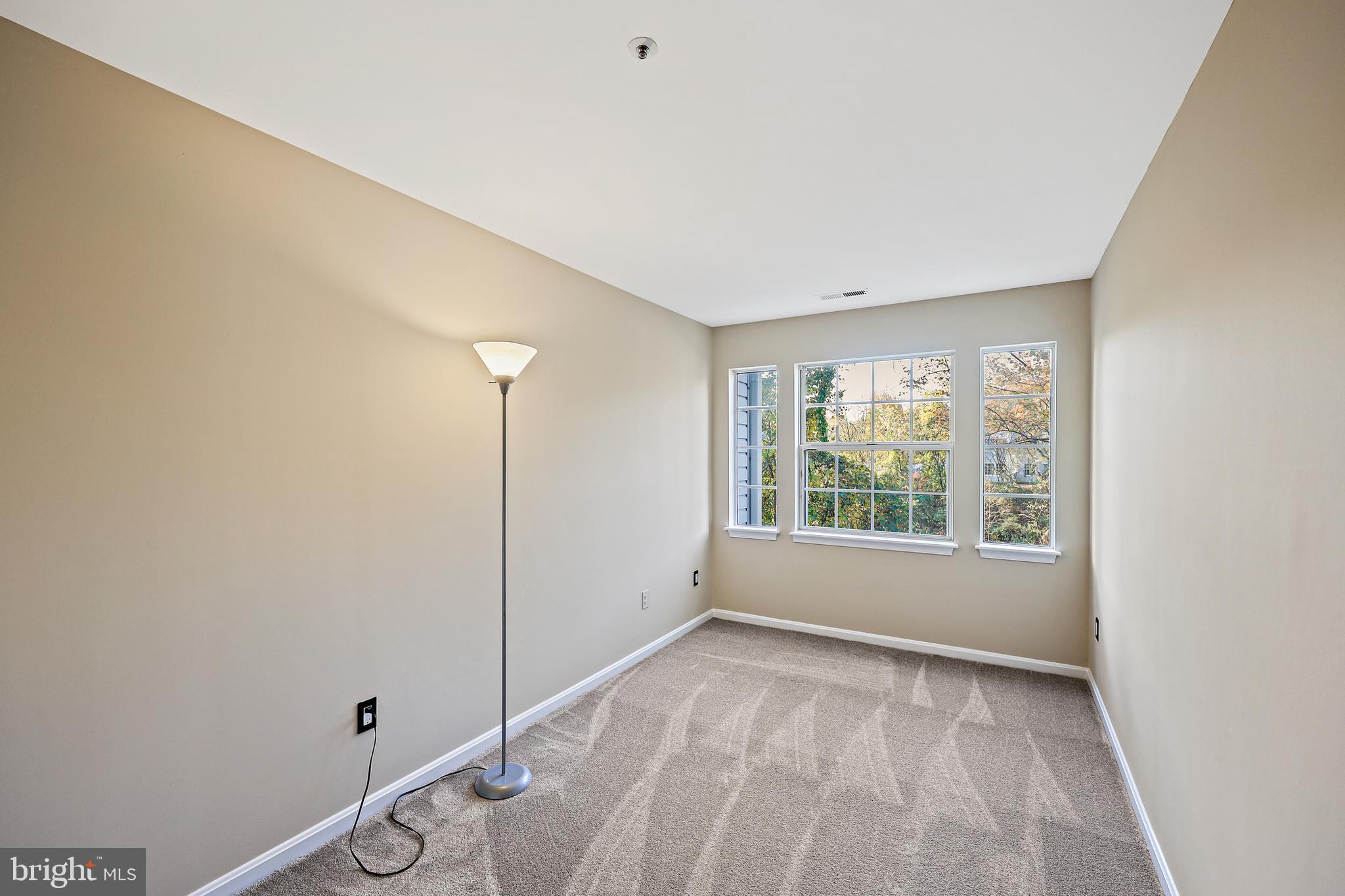8358 Montgomery Run Road, Unit G Ellicott City, MD 21043 - Photo 30 of 38 Bedroom 3