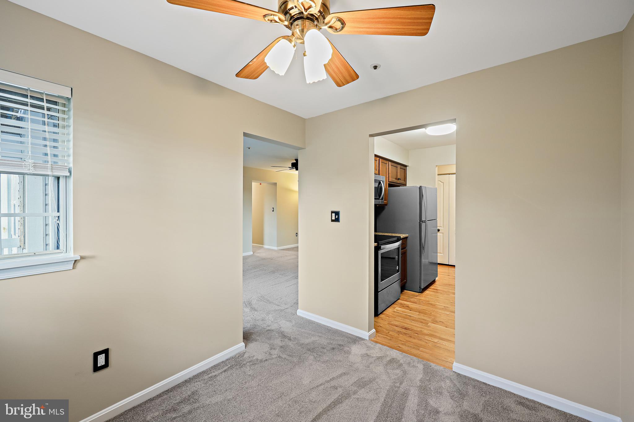 8358 Montgomery Run Road, Unit G Ellicott City, MD 21043 - Photo 10 of 38 Dining room looking into kitchen