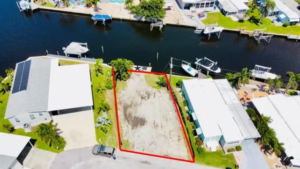 $100,000 | 280 Nassau Drive, Palmetto, FL 34221