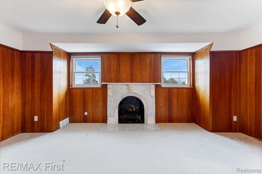 754 Shelden Road Grosse Pointe Shores, MI 48236 - Photo 29 of 44