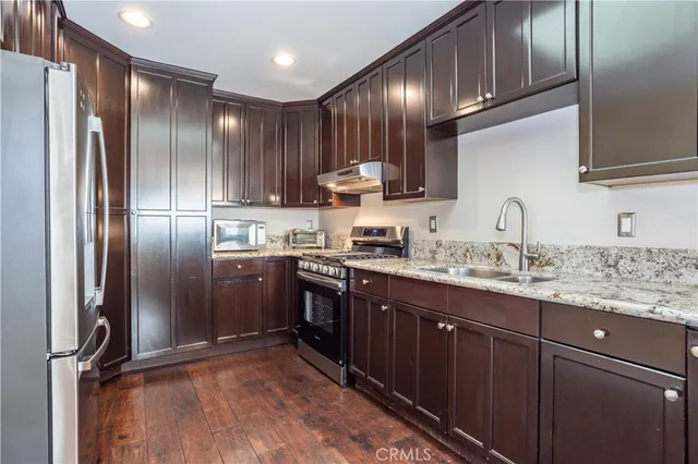 $4,995 | 17159 Kingsbury Street, Granada Hills, CA 91344