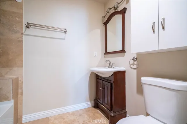 $4,995 | 17159 Kingsbury Street, Granada Hills, CA 91344