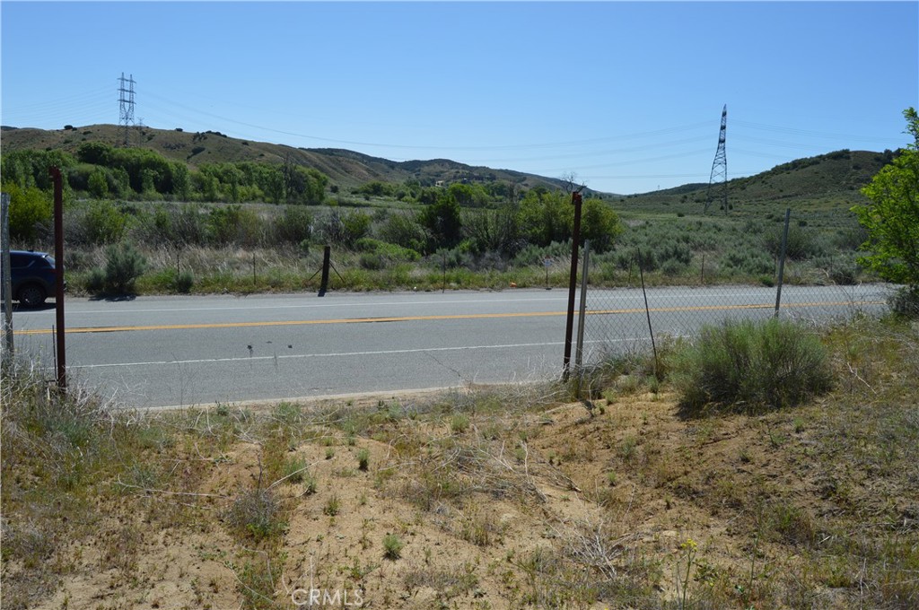 0 Elizabeth Lake Road Lake Hughes, CA 93532 - Photo 6 of 24 a view of a backyard