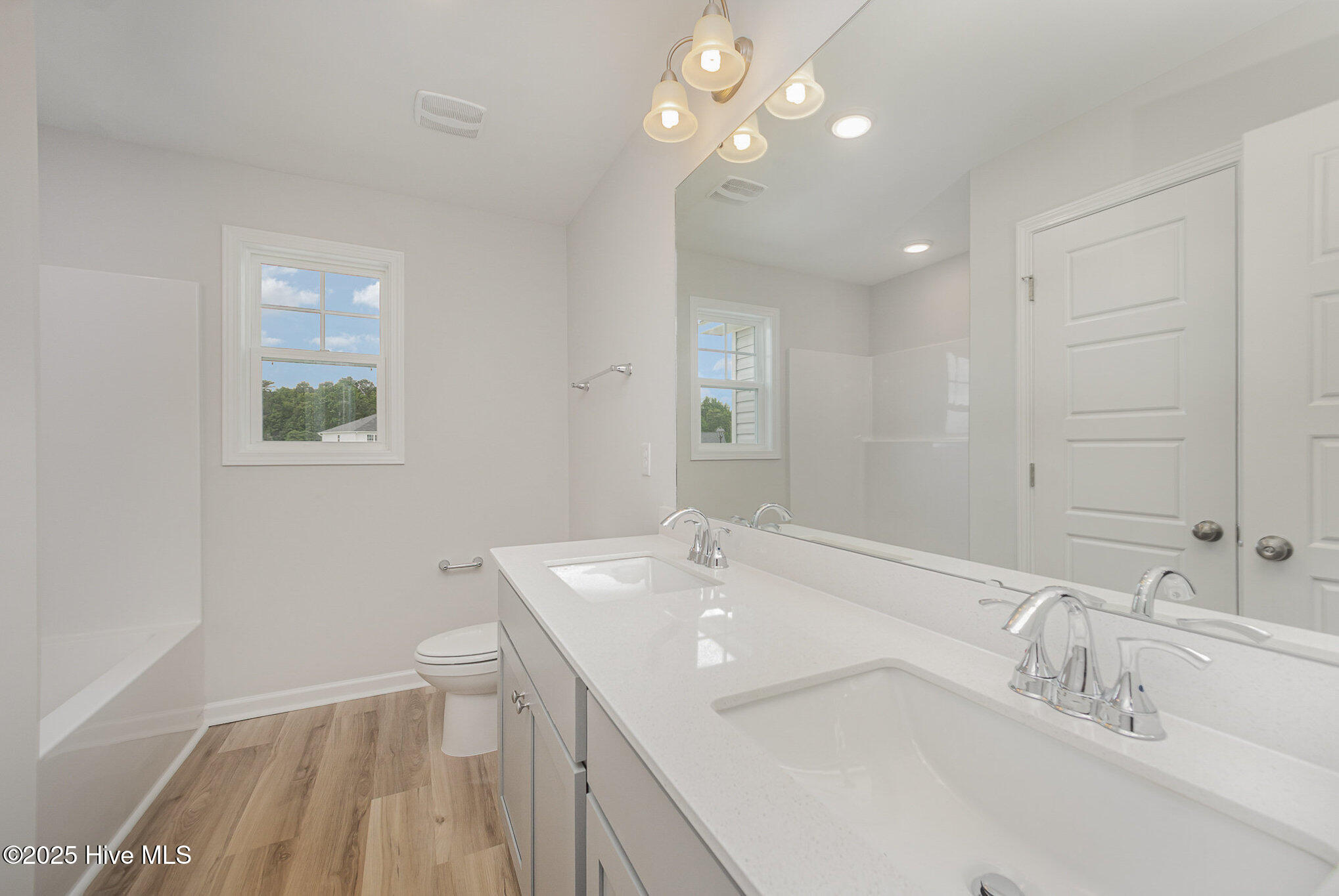 44 Chloe Court Selma, NC 27576 - Photo 17 of 27 44 Chloe Ct 16