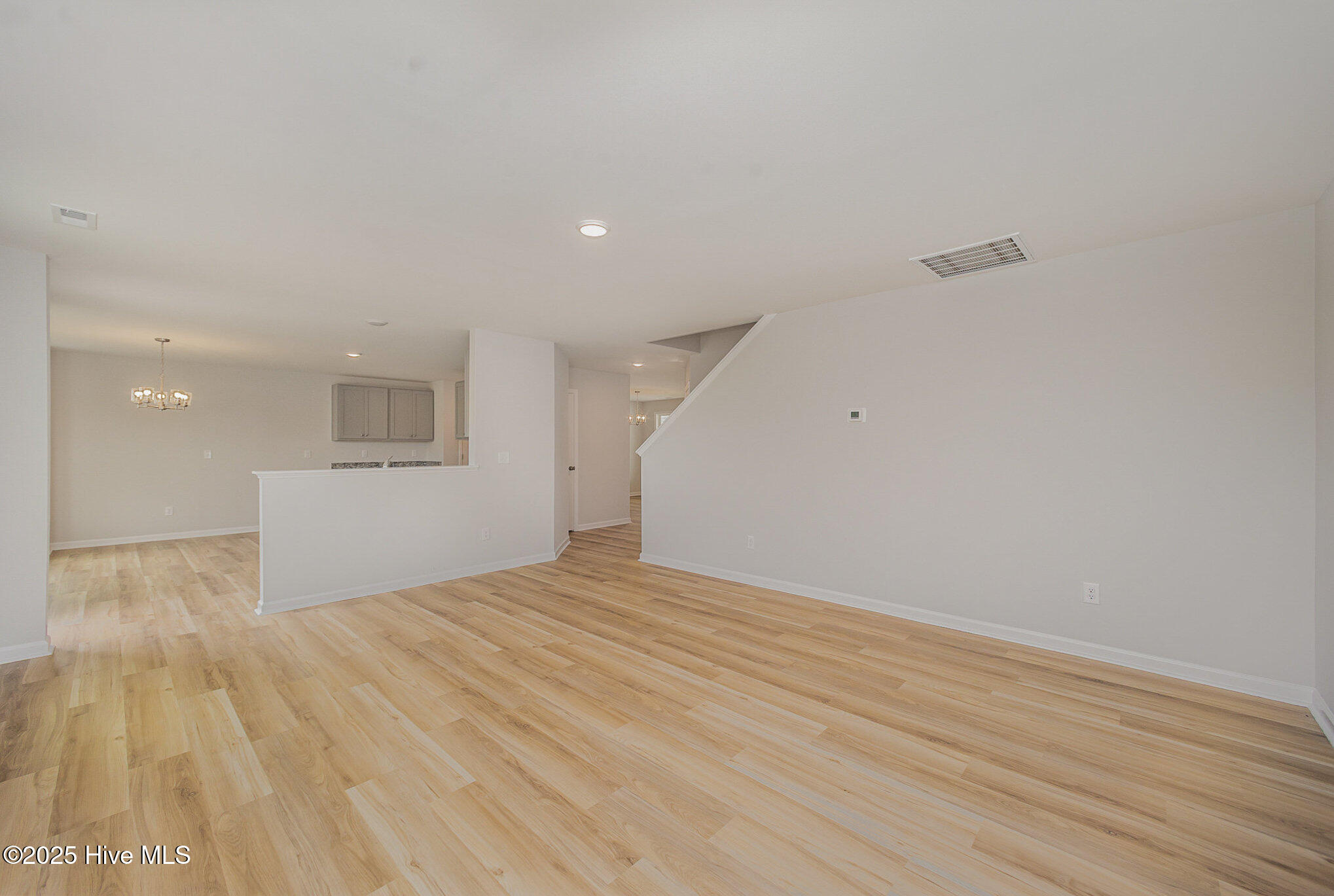 44 Chloe Court Selma, NC 27576 - Photo 5 of 27 44 Chloe Ct 7