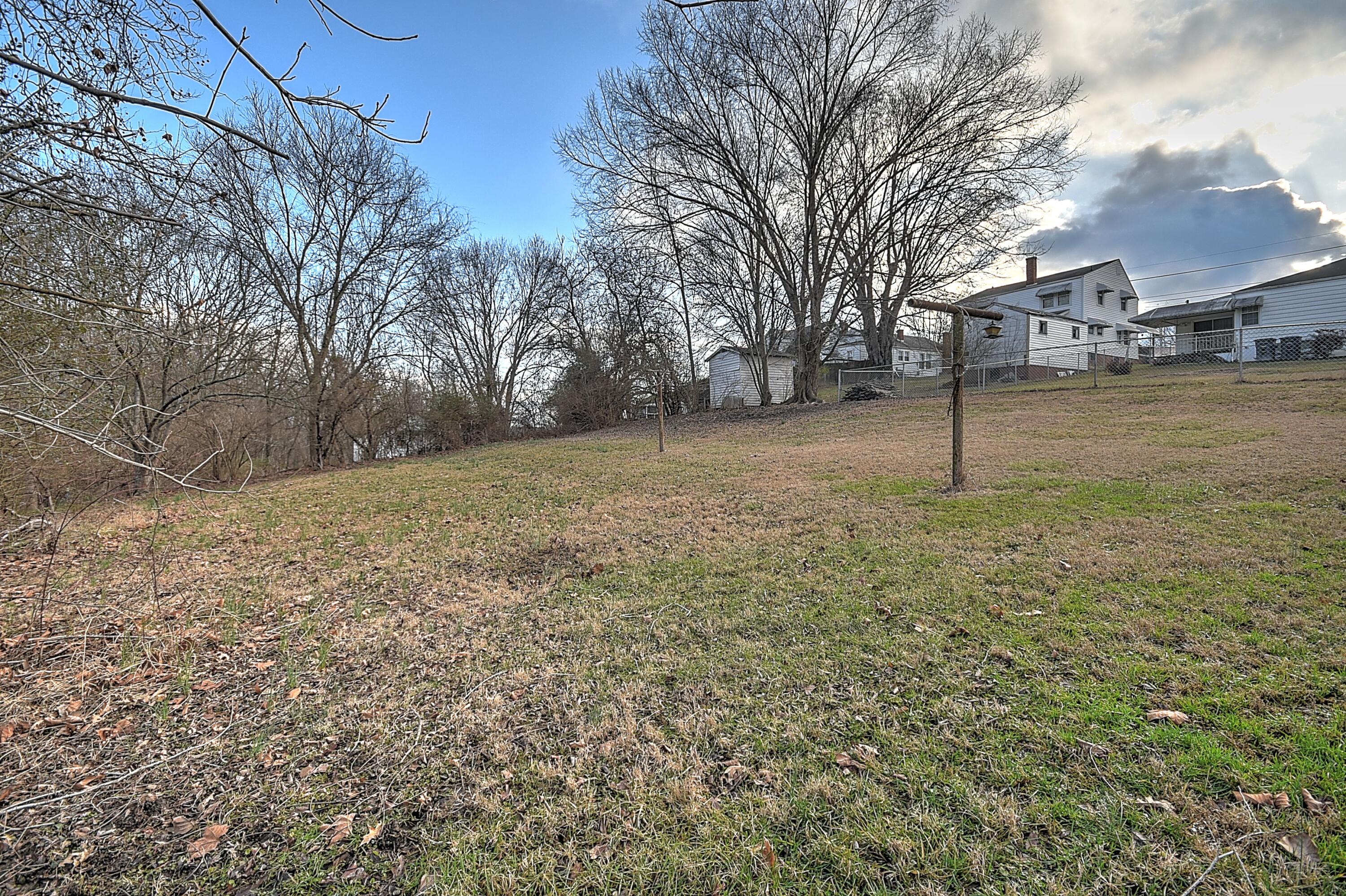 1645 Reedy Creek Road Kingsport, TN 37664 - Photo 13 of 15 DSC_7231_2_3_4_5_6_7